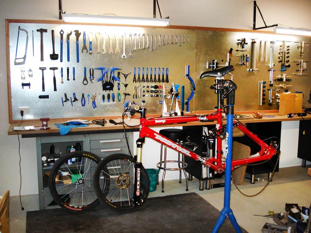 Bike garage